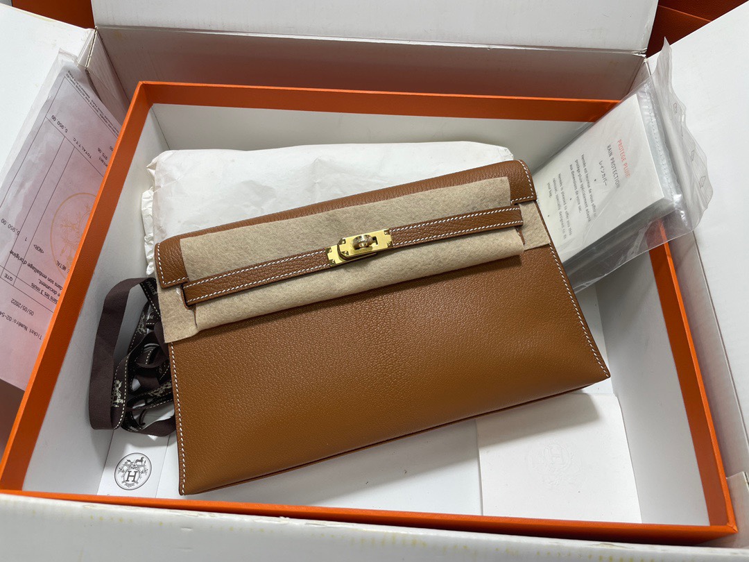 Hermes Kelly Elan Shoulder Bag in Brown Chevre Leather 